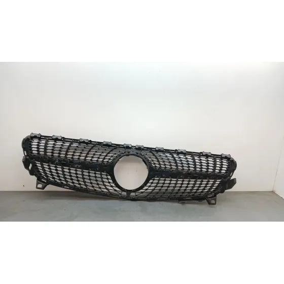 Rejilla Paragolpes Delantero para Mercedes-Benz Clase A (W176)