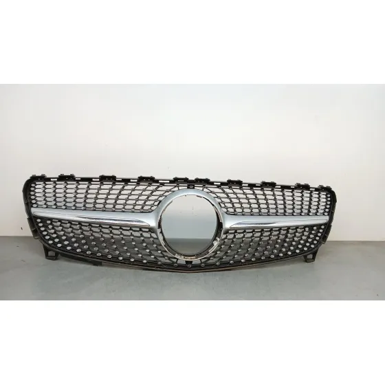 Rejilla Paragolpes Delantero para Mercedes-Benz Clase A (W176)