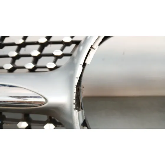 Rejilla Paragolpes Delantero para Mercedes-Benz Clase A (W176)