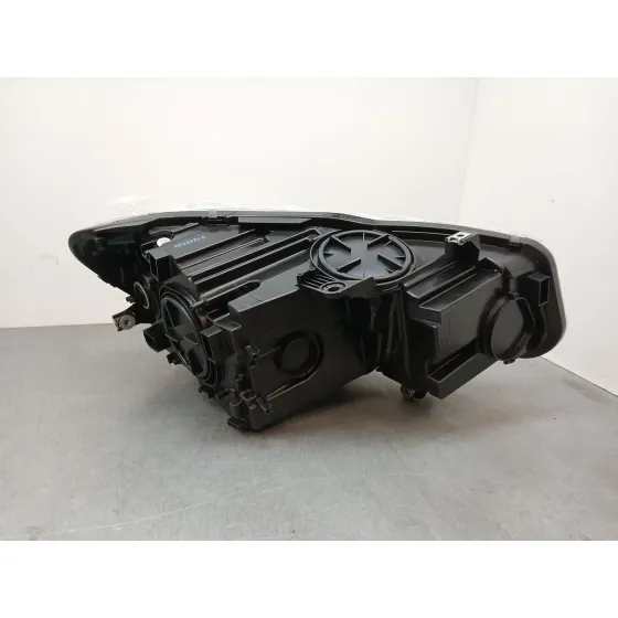 Faro Izquierdo para Bmw 1 (F21)