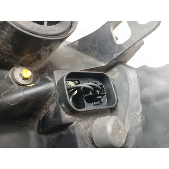 Faro Derecho para Ford Fiesta V (Jh_, Jd_)