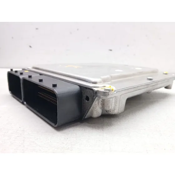 Centralita Motor Uce para Bmw X3 (E83)