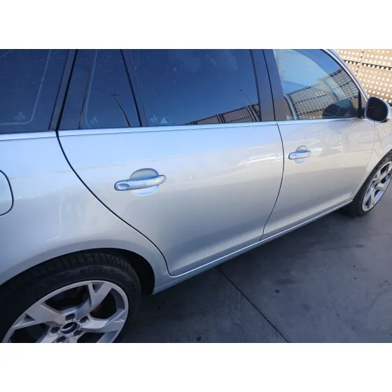 Puerta Trasera Derecha para Volkswagen Golf Vi Variant (Aj5)