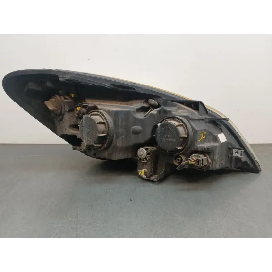 Faro Izquierdo para Kia Cee'd Hatchback (Ed)