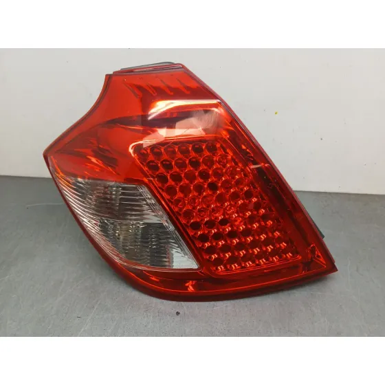 Piloto Trasero Izquierdo para Kia Cee'd Hatchback (Ed)