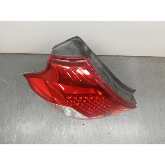 Piloto Trasero Izquierdo para Kia Cee'd Hatchback (Ed)