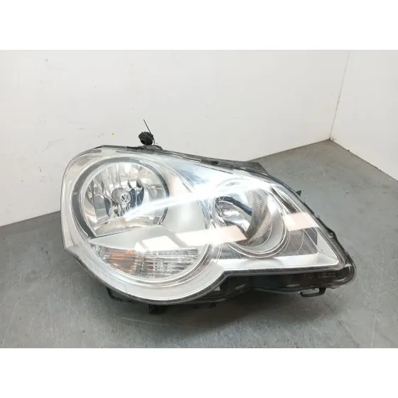 Faro Derecho para Volkswagen Polo Iv (9N_, 9A_)