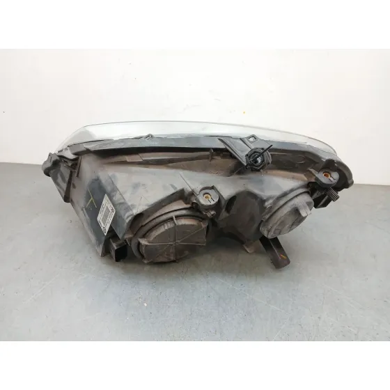 Faro Derecho para Volkswagen Polo Iv (9N_, 9A_)