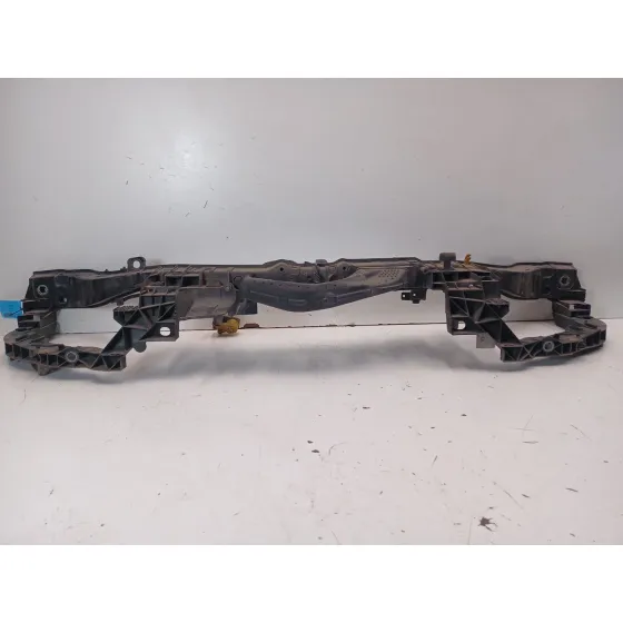 Panel Frontal para Ford Focus Iii Sedan