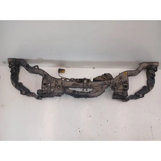 Panel Frontal para Ford Focus Iii Sedan
