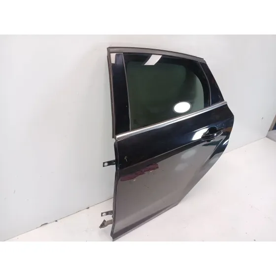 Puerta Trasera Izquierda para Ford Focus Iii Sedan