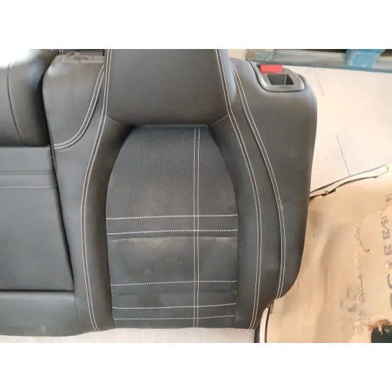 Asientos Traseros para Mercedes-Benz Clase A (W176)