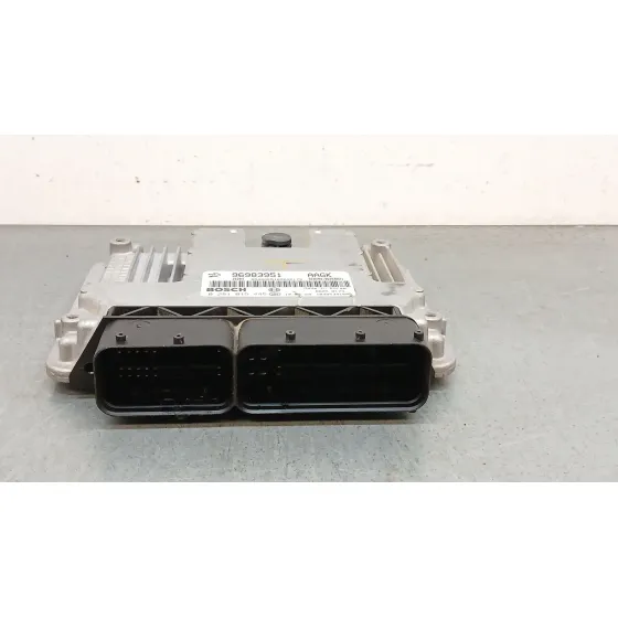 Centralita Motor Uce para Chevrolet Cruze (J300)