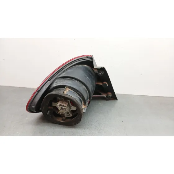 Piloto Trasero Derecho para Seat Toledo Iii (5P2)
