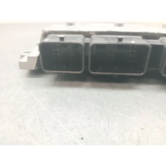 Centralita Motor Uce para Ford Focus Ii Descapotable