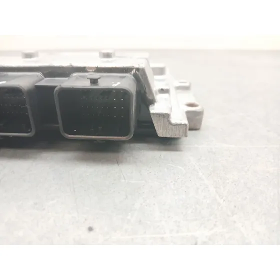 Centralita Motor Uce para Ford Focus Ii Descapotable