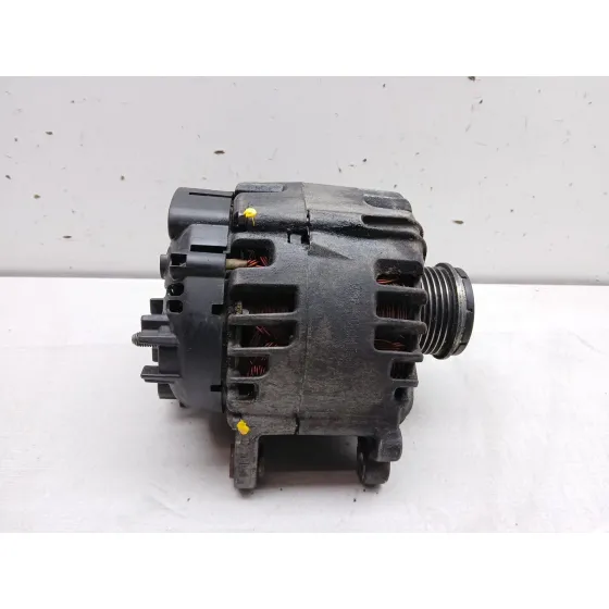 Alternador para Audi A5 (8T3)