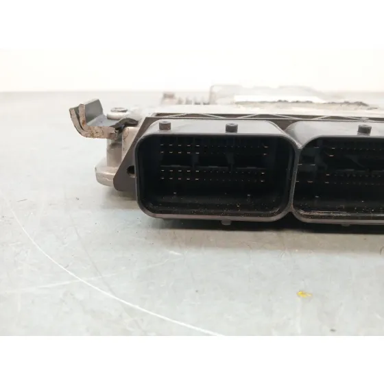 Centralita Motor Uce para Audi A5 (8T3)