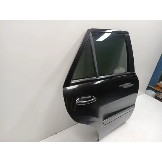 Puerta Trasera Derecha para Mercedes-Benz Clase M (W164)