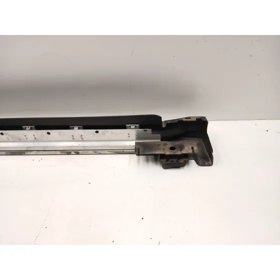 Faldon Lateral para Mercedes-Benz Clase M (W164)
