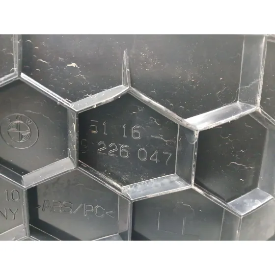 Guantera para Bmw 1 (F20)