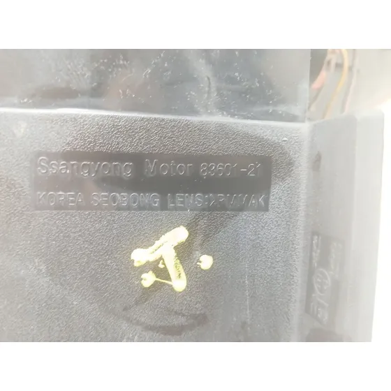 Piloto Trasero Izquierdo para Ssangyong Rodius I