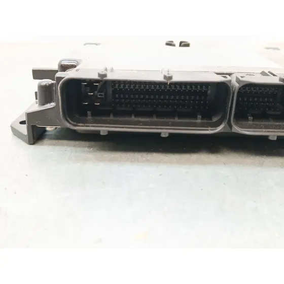 Centralita Motor Uce para Mazda 5 Berl. (Cr)