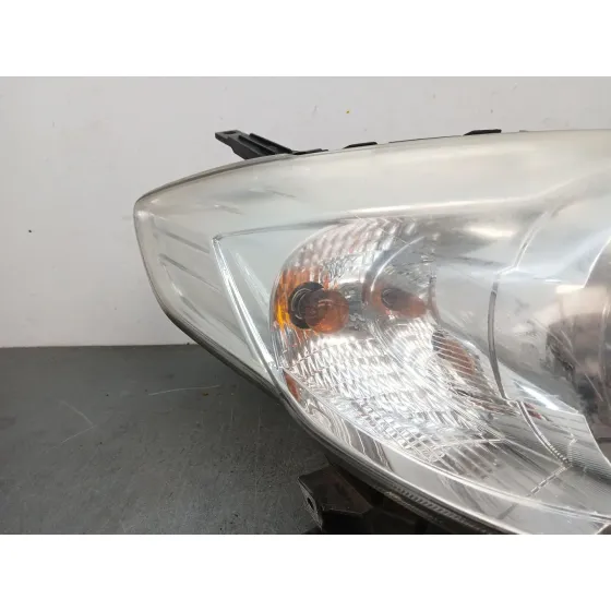 Faro Derecho para Mazda 5 Berl. (Cr)