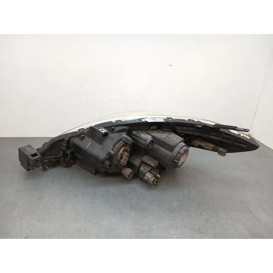Faro Derecho para Mazda 5 Berl. (Cr)