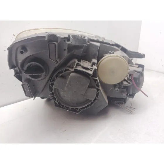Faro Izquierdo para Mercedes-Benz Clase B Sports Tourer (W245)