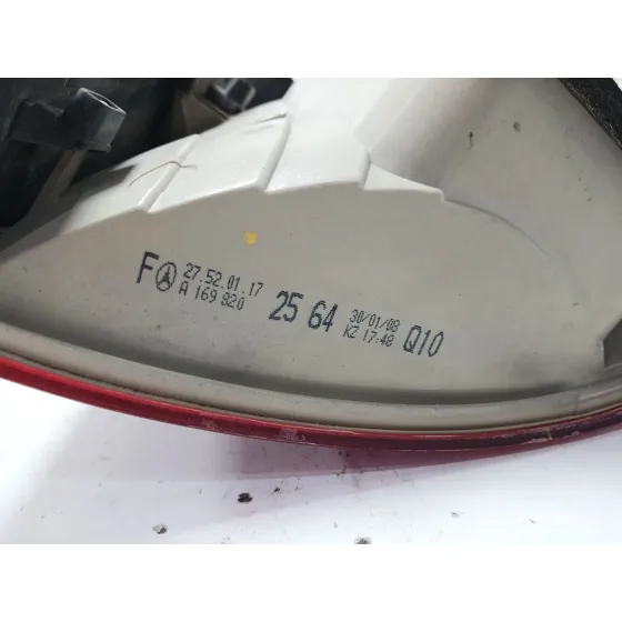 Piloto Trasero Izquierdo para Mercedes-Benz Clase B Sports Tourer (W245)