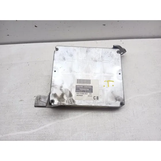 Centralita Motor Uce para Toyota Avensis (_T25_)