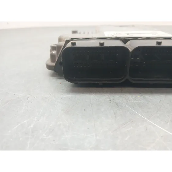 Centralita Motor Uce para Opel Insignia A (G09)