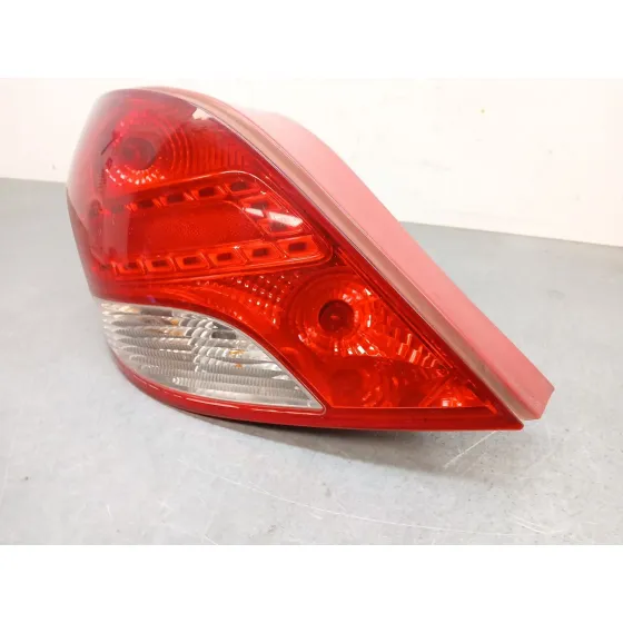 Piloto Trasero Izquierdo para Peugeot 207 Furgoneta/Hatchback (Wa_, Wc_)