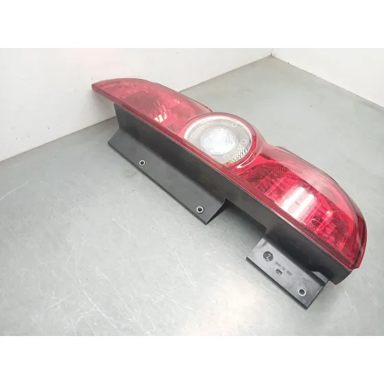 Piloto Trasero Derecho para Fiat Doblo Cargo (263_)