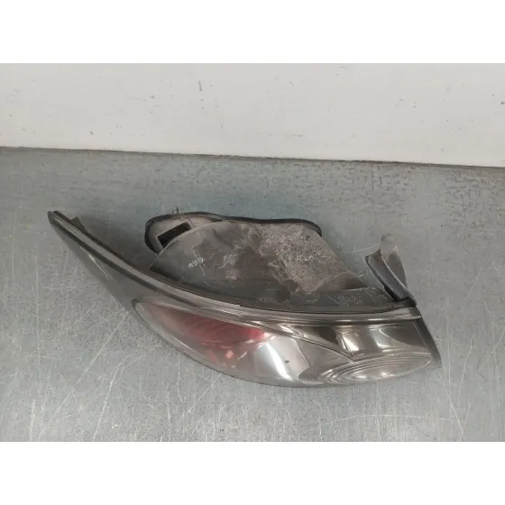 Piloto Trasero Izquierdo para Mazda 6 Hatchback (Gg)