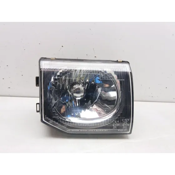 Faro Derecho para Mitsubishi Montero (V3_W, V2_W, V4_W, V5_W)