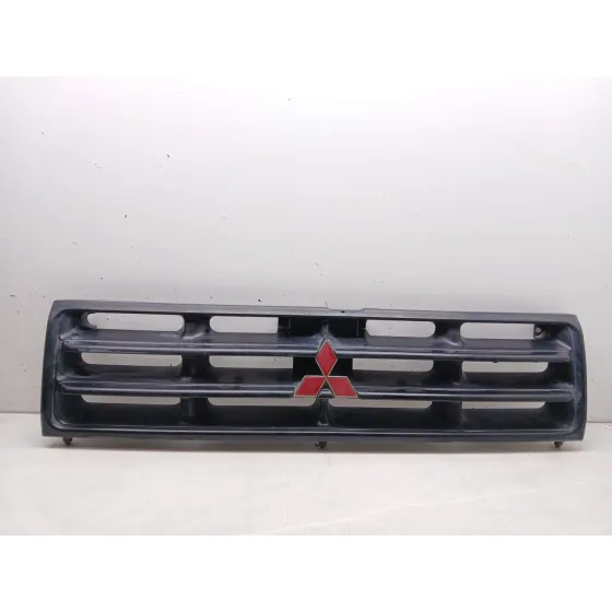 Rejilla Delantera para Mitsubishi Montero (V3_W, V2_W, V4_W, V5_W)