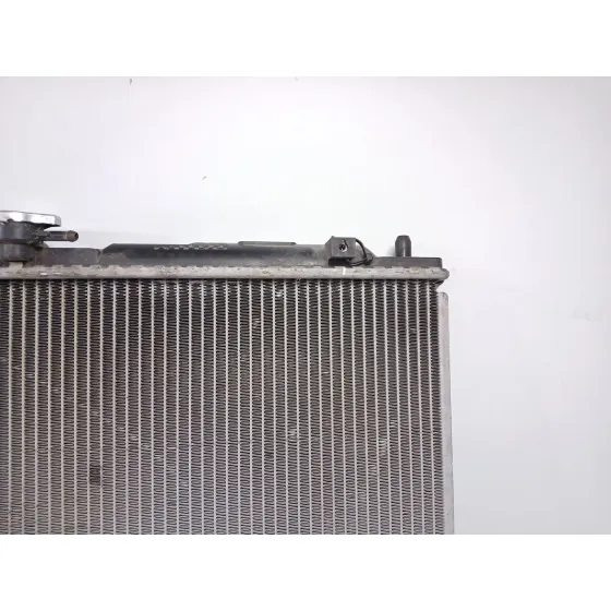 Radiador Agua para Mitsubishi Montero (V3_W, V2_W, V4_W, V5_W)