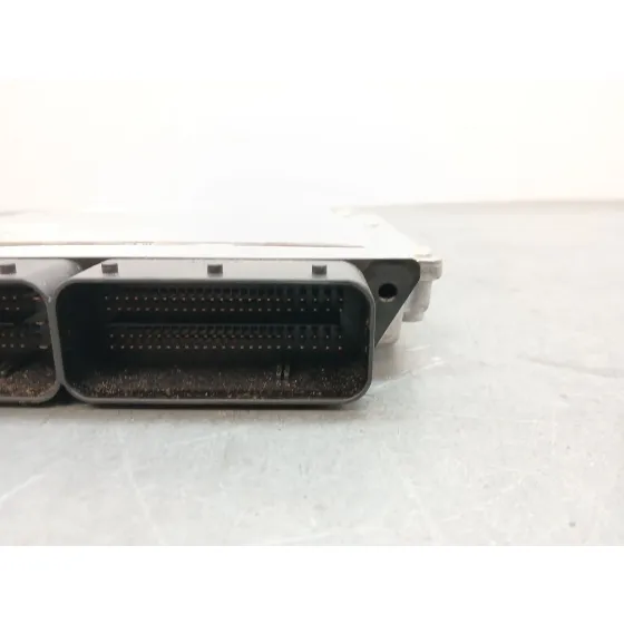 Centralita Motor Uce para Bmw 5 (E60)