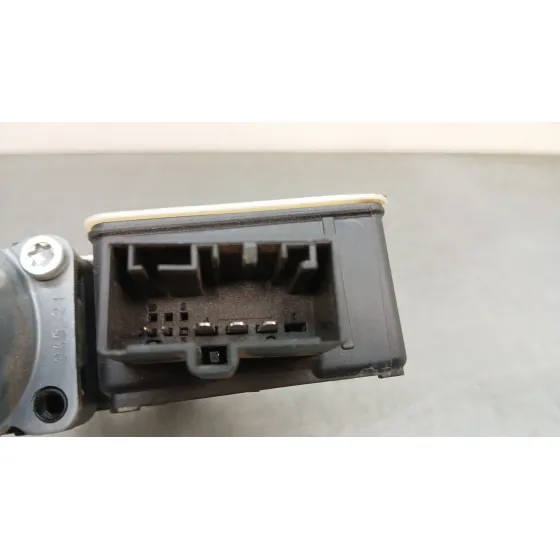 Motor Elevalunas Trasero Derecho para Volkswagen T-Roc (A11, D11)