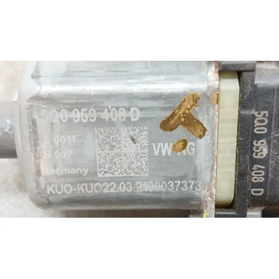 Motor Elevalunas Trasero Derecho para Volkswagen T-Roc (A11, D11)