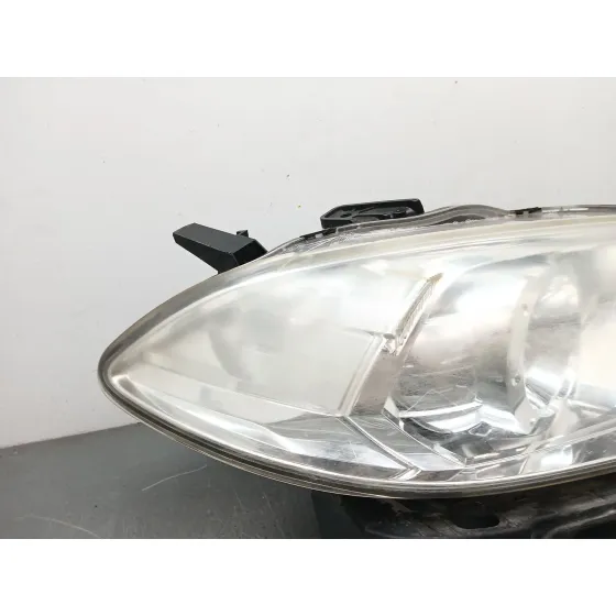 Faro Derecho para Honda Fr-V (Be)
