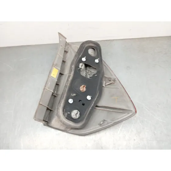 Piloto Trasero Derecho para Honda Fr-V (Be)
