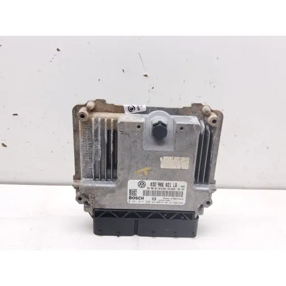 Centralita Motor Uce para Volkswagen Passat B6 (3C2)