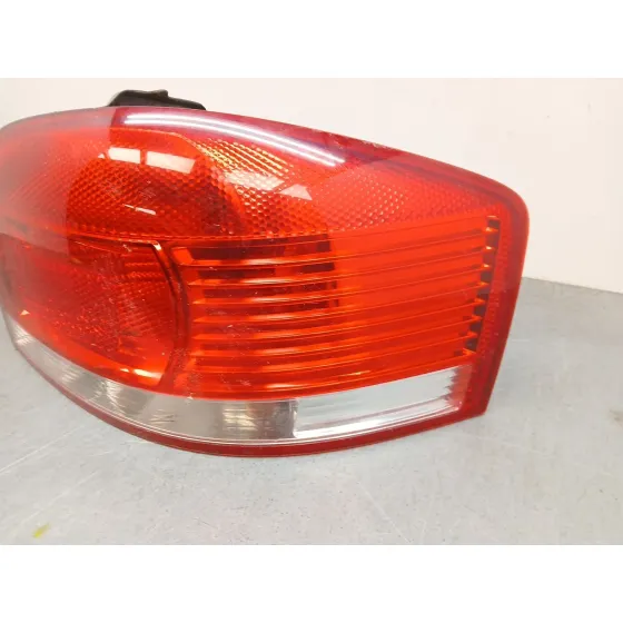 Piloto Trasero Derecho para Audi A3 (8P1)