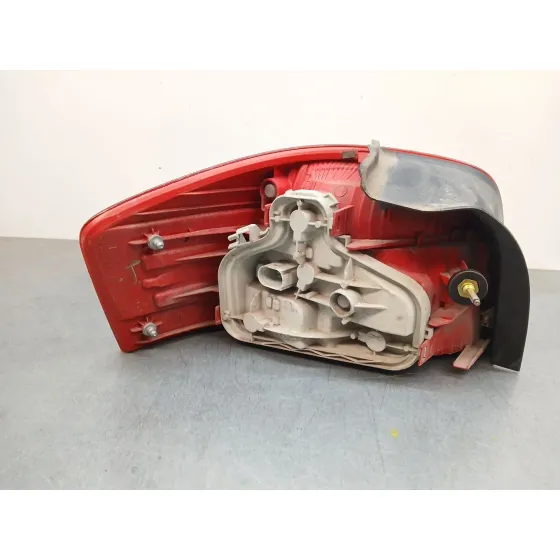 Piloto Trasero Derecho para Audi A3 (8P1)