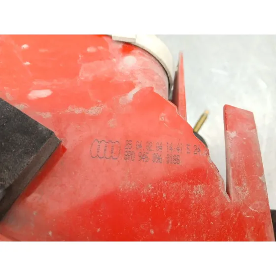 Piloto Trasero Derecho para Audi A3 (8P1)