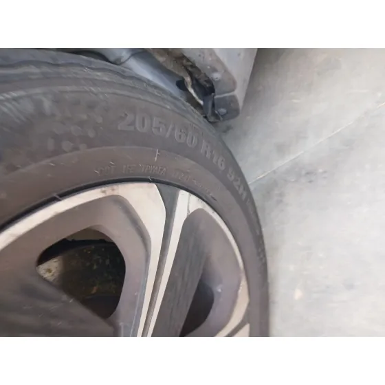 Llanta para Kia Xceed (Cd)