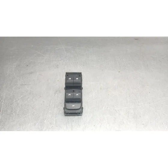 Mando Elevalunas Delantero Izquierdo para Kia Xceed (Cd)